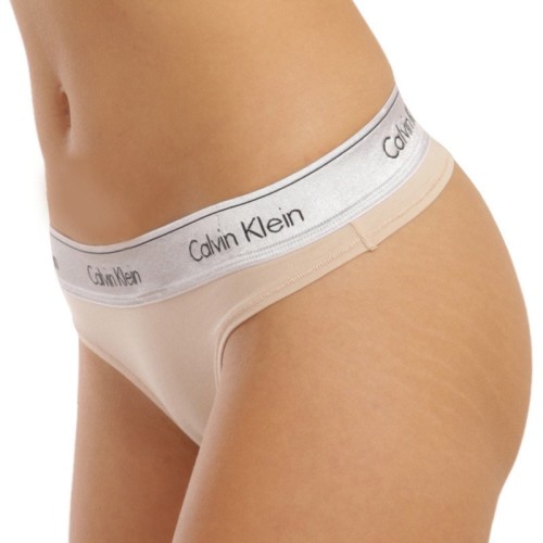 Női Tanga Calvin Klein MC Metallic-Thong Bézs Női Tanga Calvin Klein MC Metallic-Thong Bézs