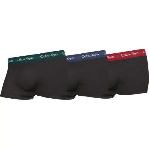 Férfi Boxeralsó Calvin Klein Cotton Stretch Low Rise Trunks 3-as Csomag Fekete-Kék, Zöld, Piros Férfi Boxeralsó Calvin Klein Cotton Stretch Low Rise Trunks 3-as Csomag Fekete-Kék, Zöld, Piros