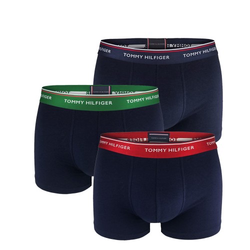 Férfi Boxeralsók Tommy Hilfiger Premium Essentials WB Trunk Sötétkék Fekete, Zöld és Piros Derékszalaggal 3-Pack Férfi Boxeralsók Tommy Hilfiger Premium Essentials WB Trunk Sötétkék Fekete, Zöld és Piros Derékszalaggal 3-Pack